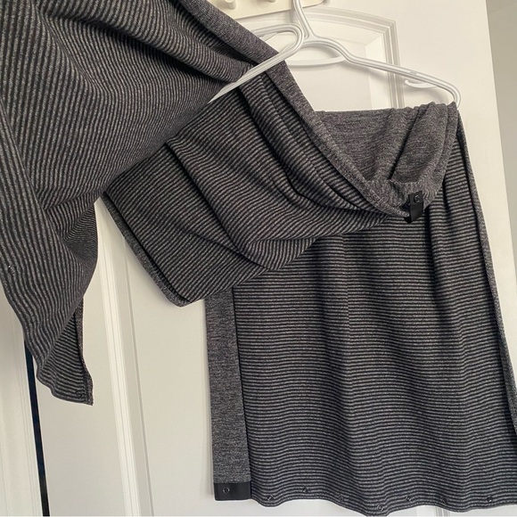 LULULEMON • Vinyasa Scarf / wrap - Picture 4 of 5